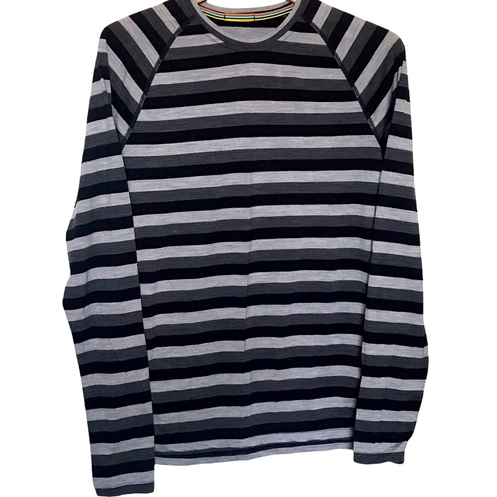 SmartWool Merino 150 Mens size Medium top